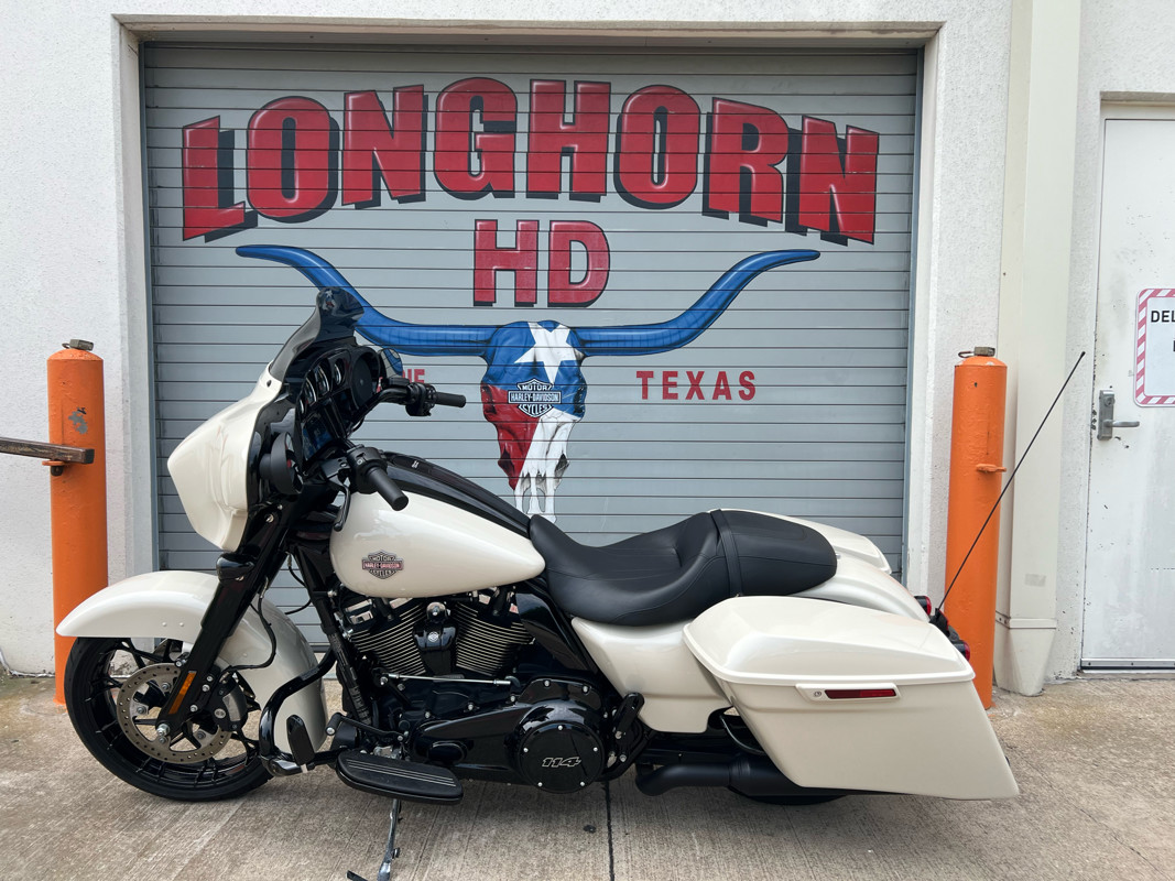 Street Glide® Special