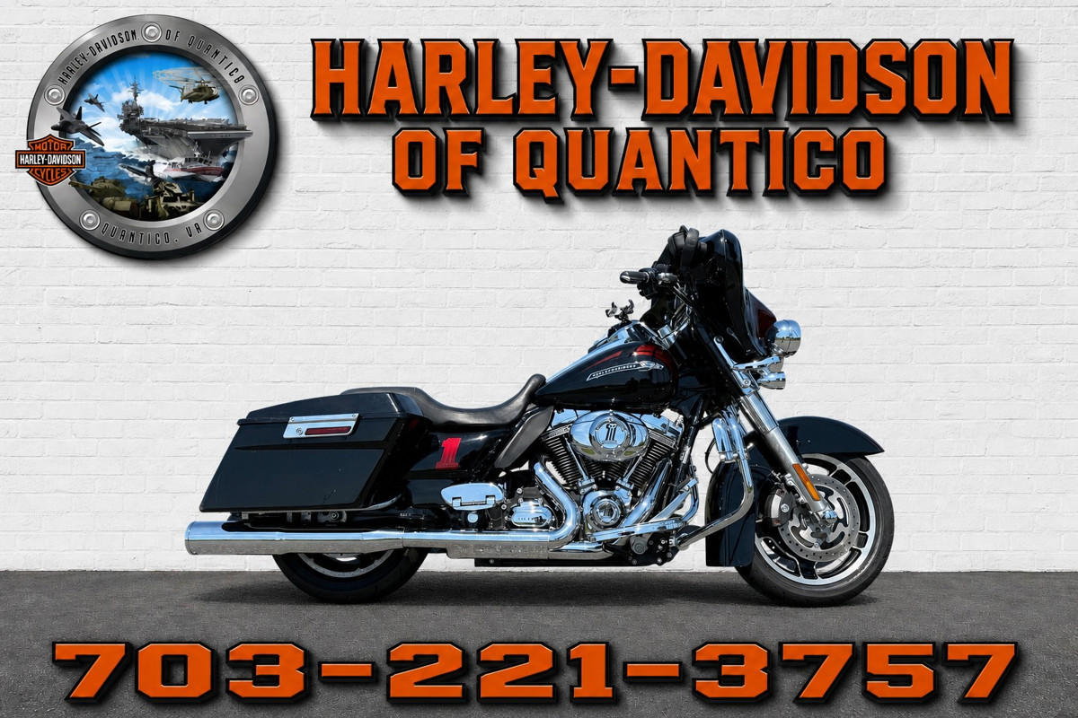 Street Glide®