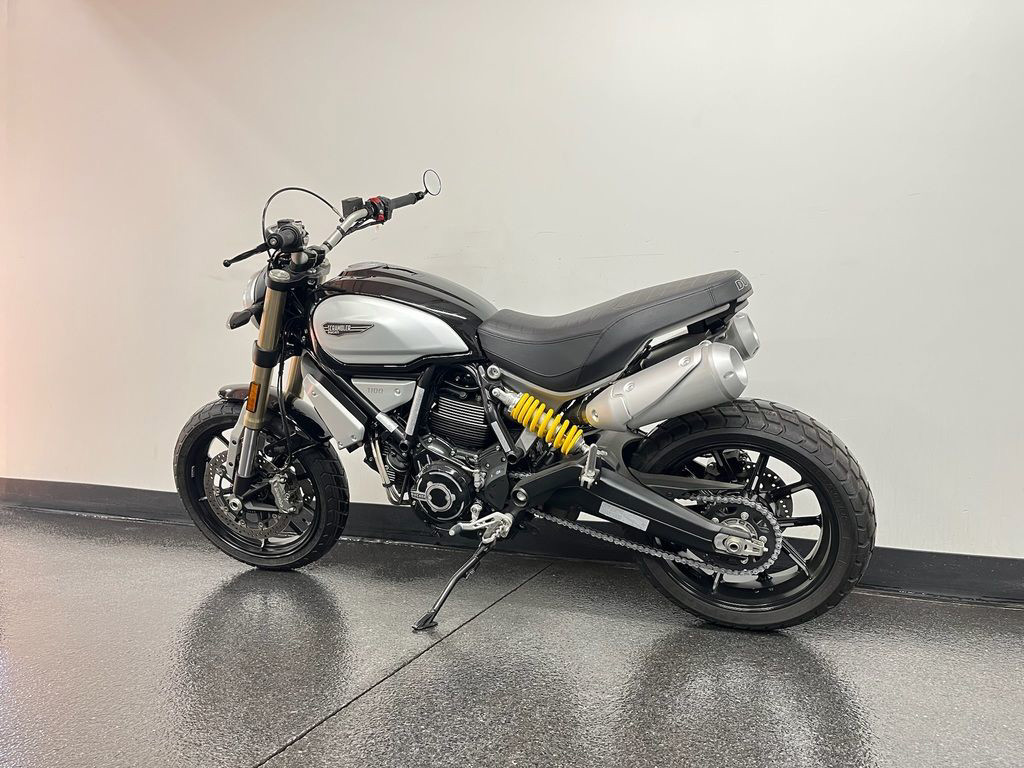 Scrambler 1100	