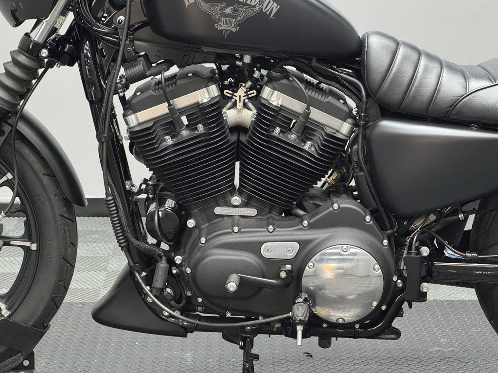 Sportster® Iron 883®