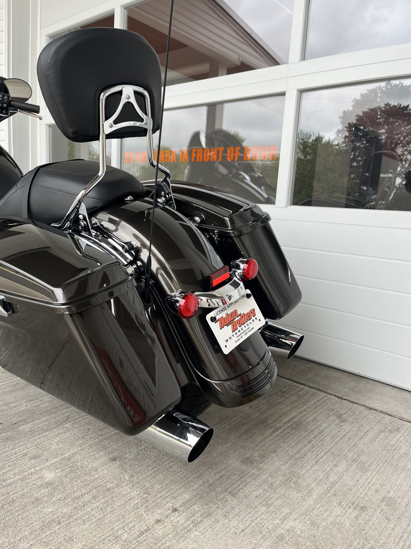 Street Glide®