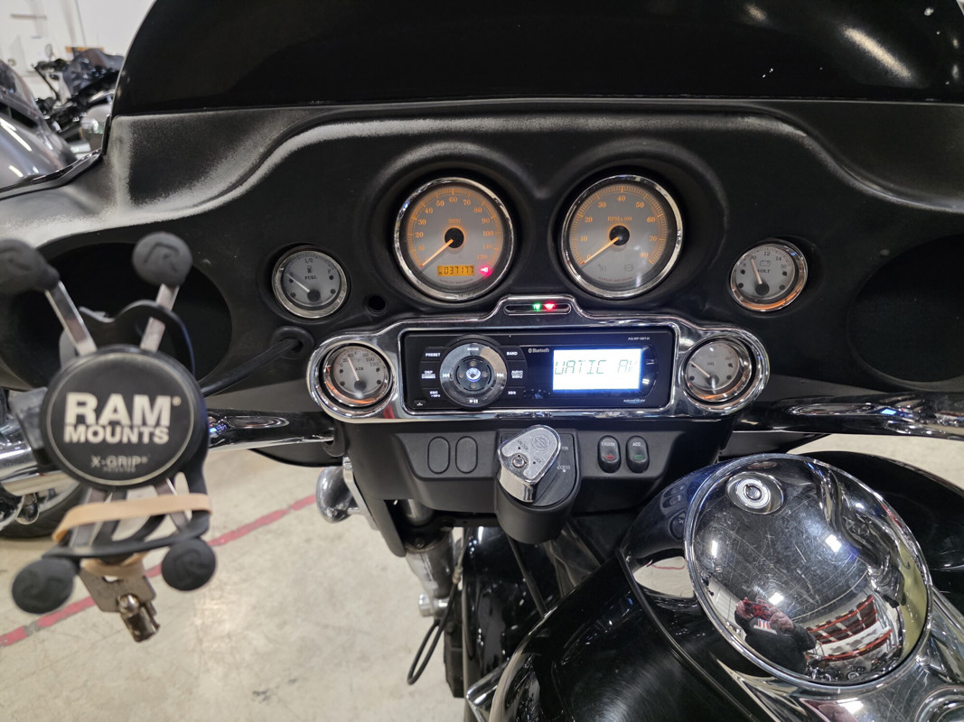 Street Glide®