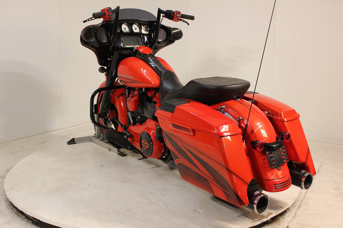 Street Glide® Special