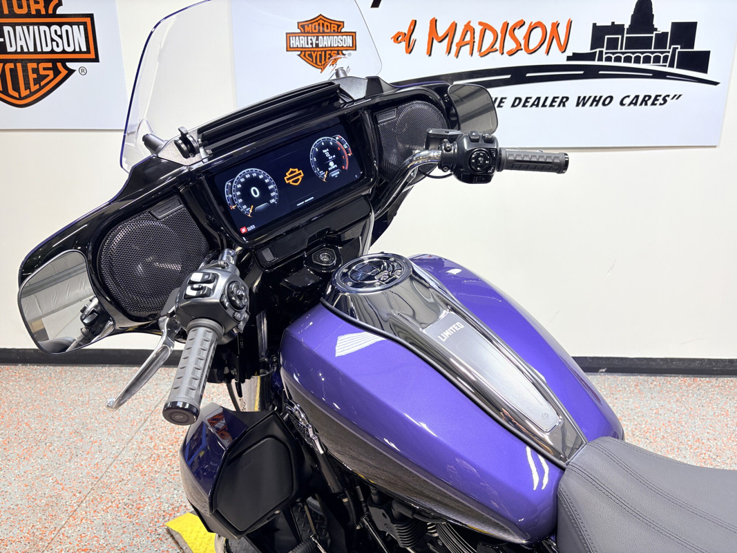 Street Glide® Limited