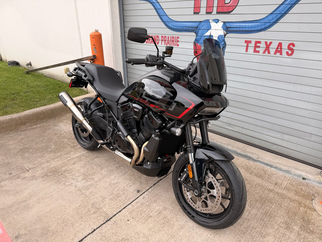 Pan America® 1250 ST