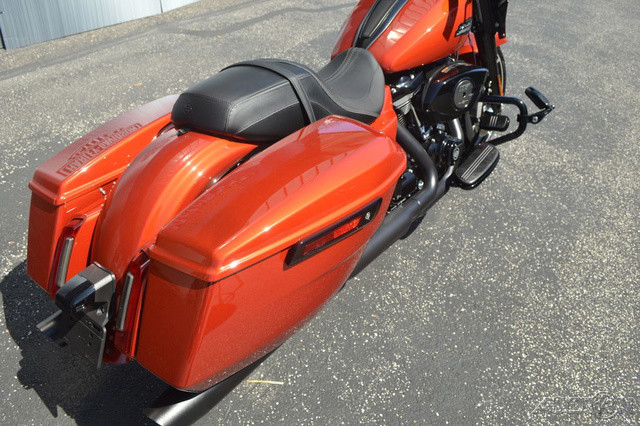 Street Glide®