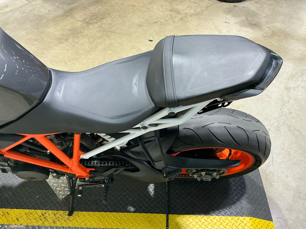 1290 Super Duke R