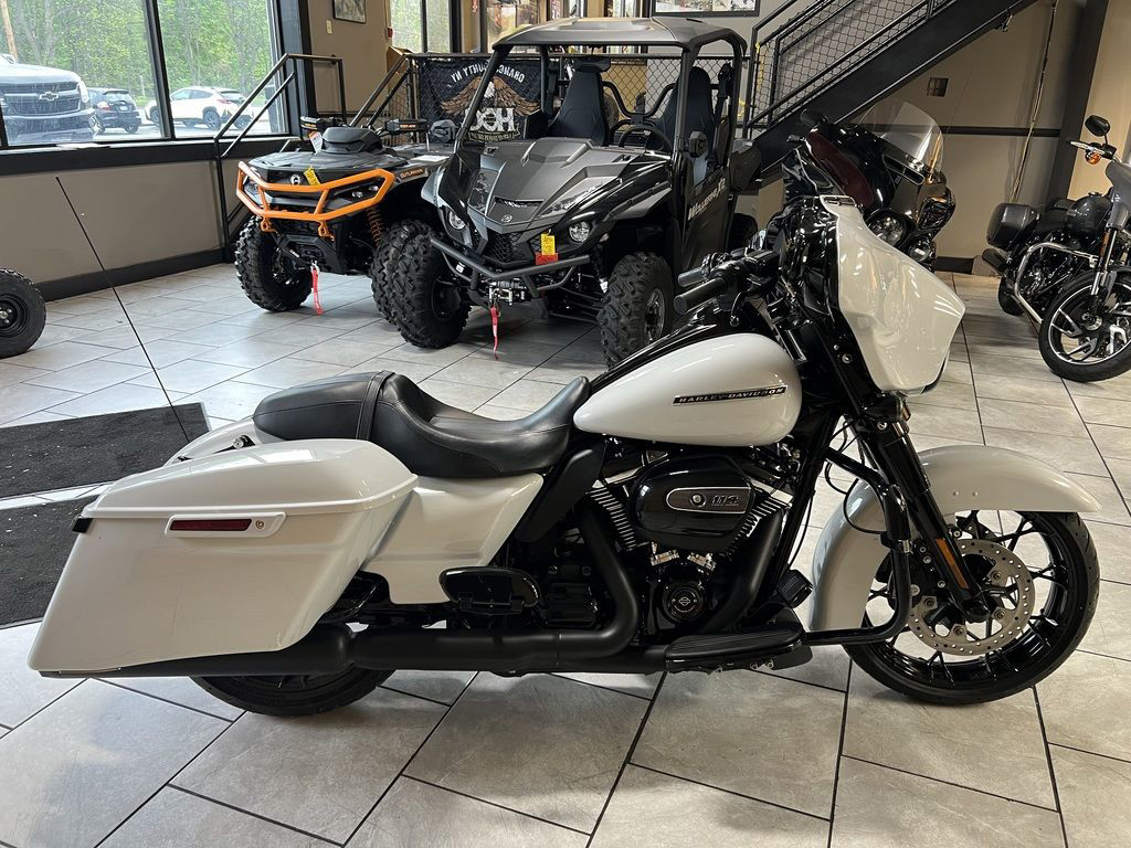 Street Glide® Special