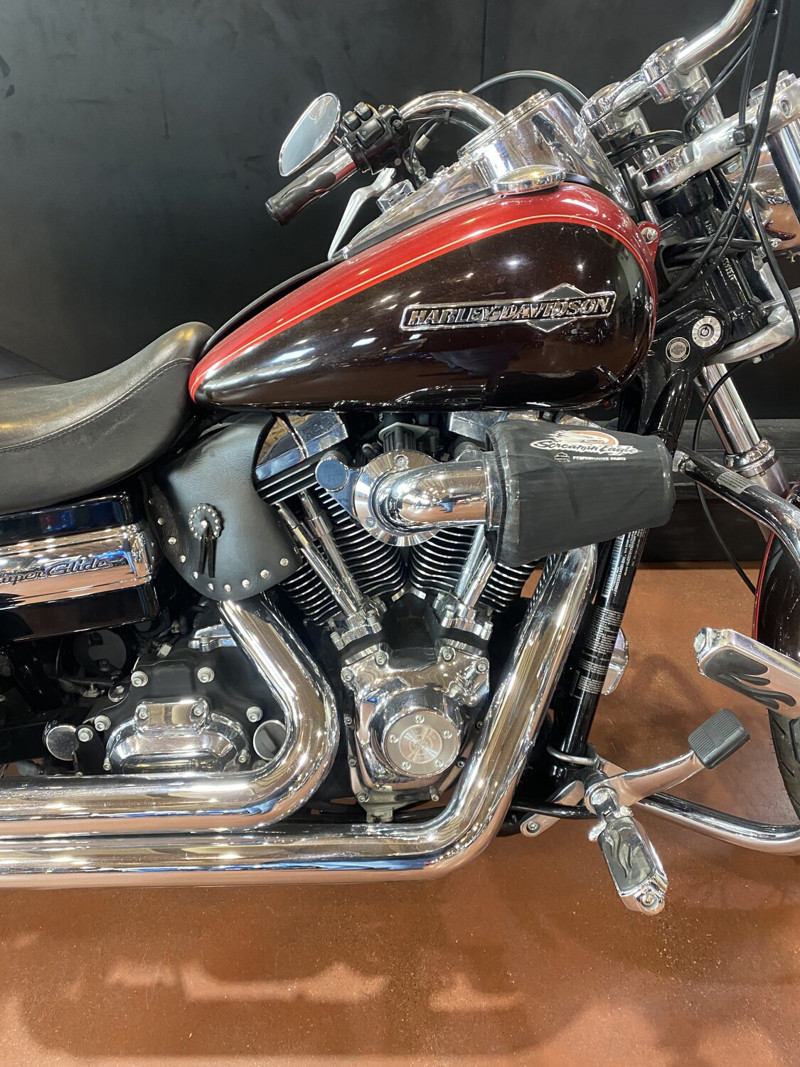 Dyna® Super Glide Custom