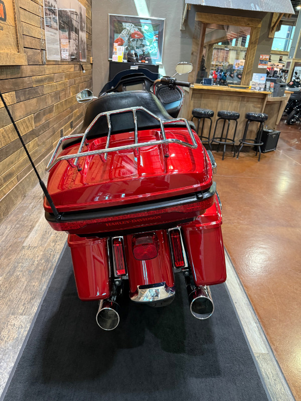 Road Glide® Ultra
