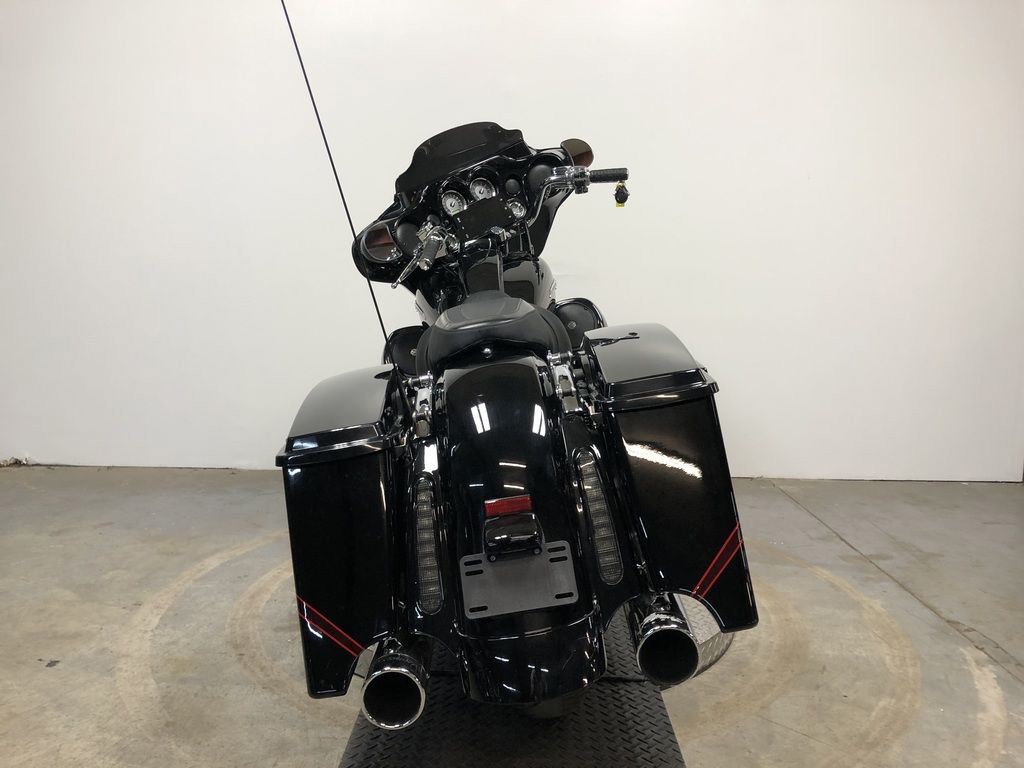 CVO™ Street Glide®