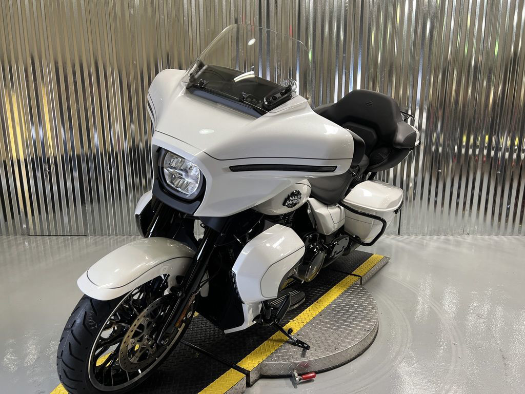 Street Glide® Limited