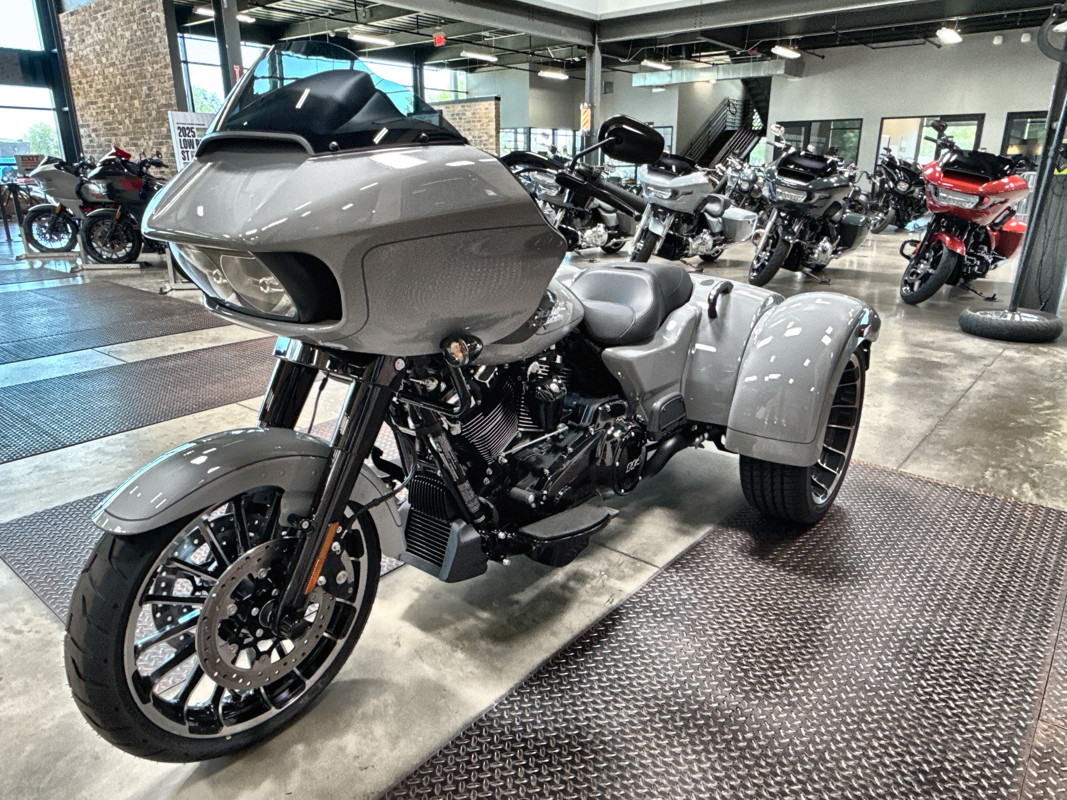 Road Glide® 3