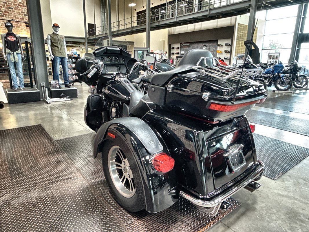 Tri Glide® Ultra Classic®