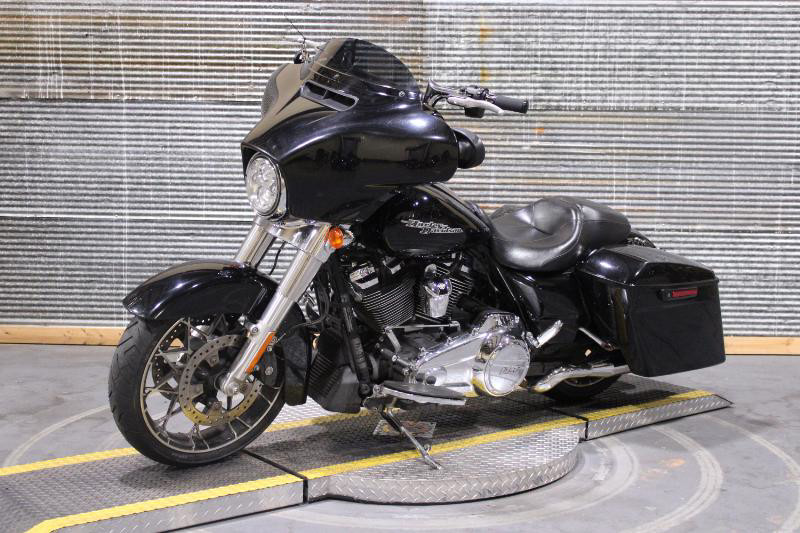 Street Glide® Special