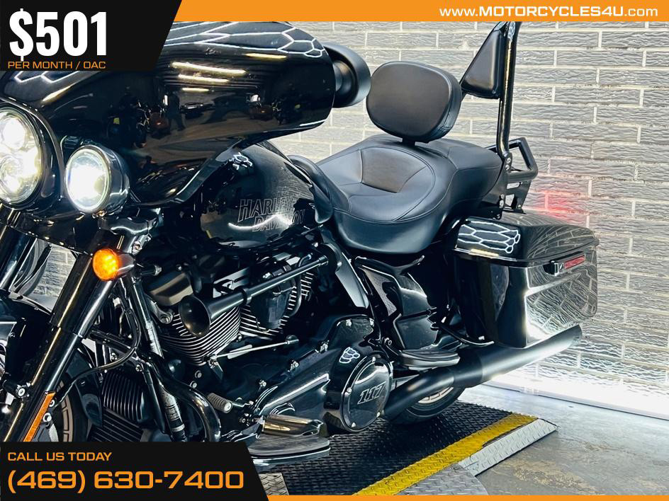 Street Glide® ST