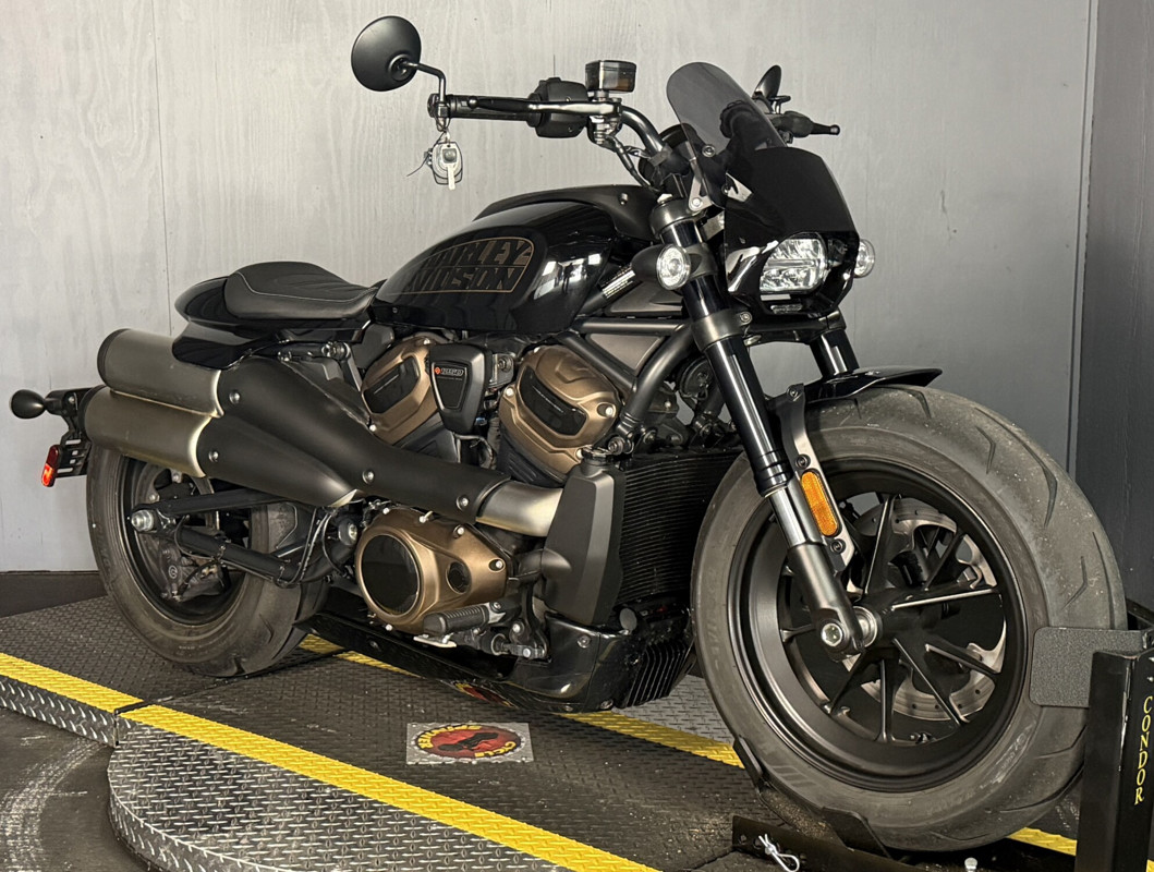 Sportster® S
