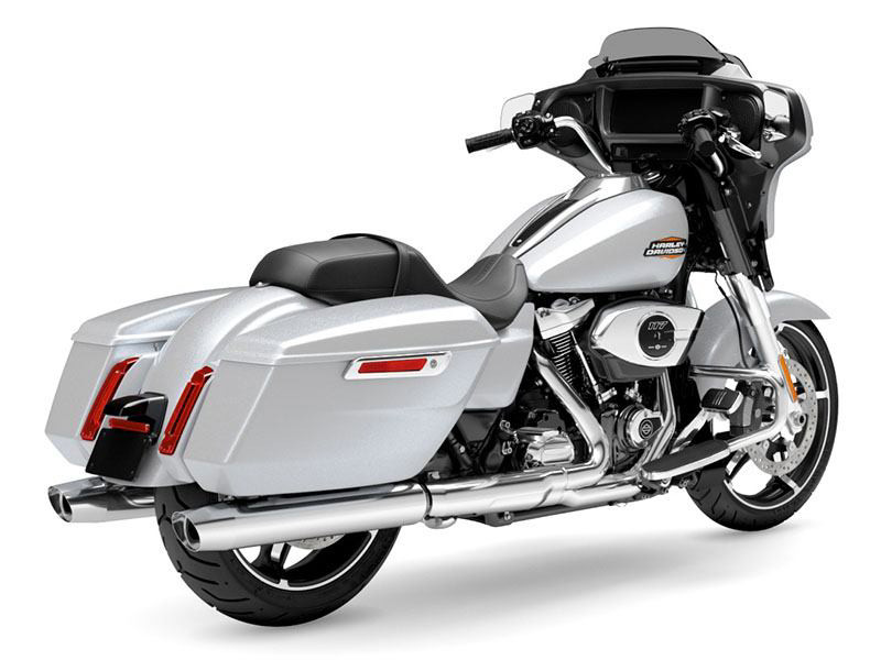 Street Glide®