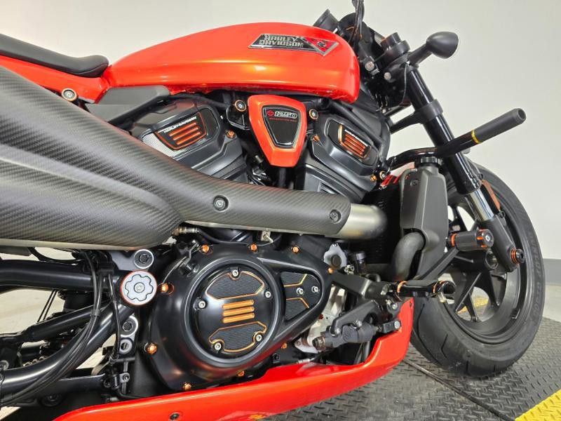 Sportster® S