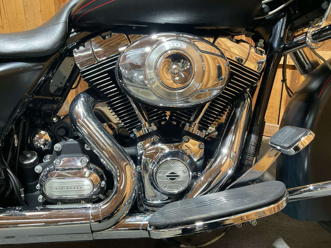Road Glide® Custom