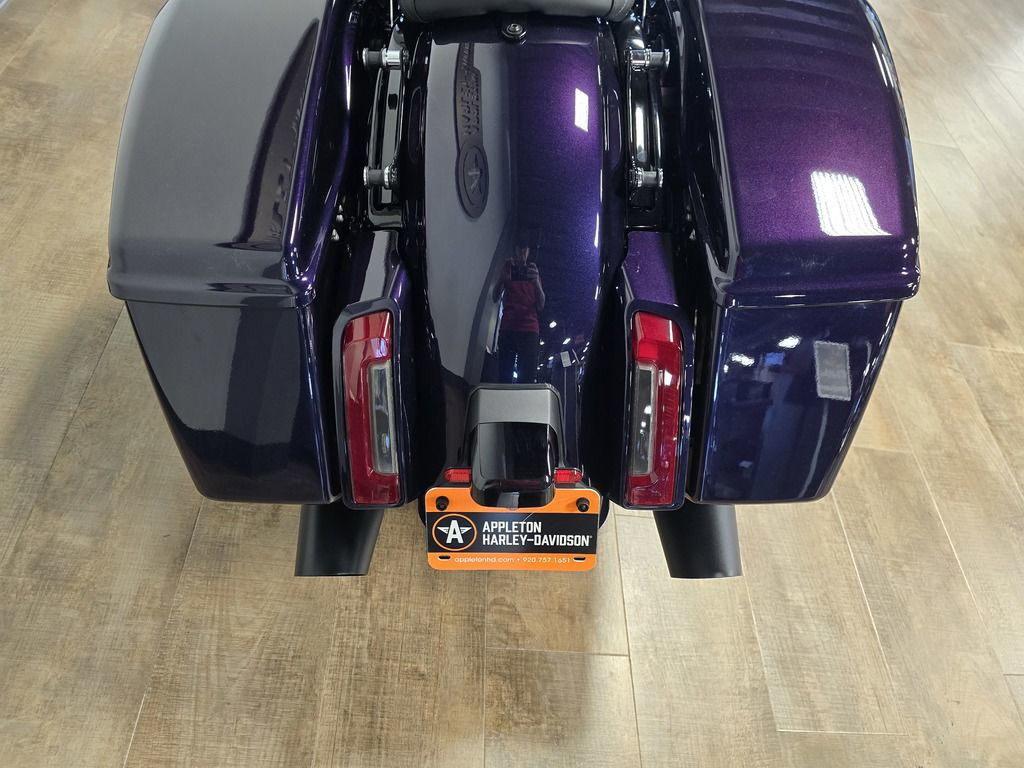 Road Glide®