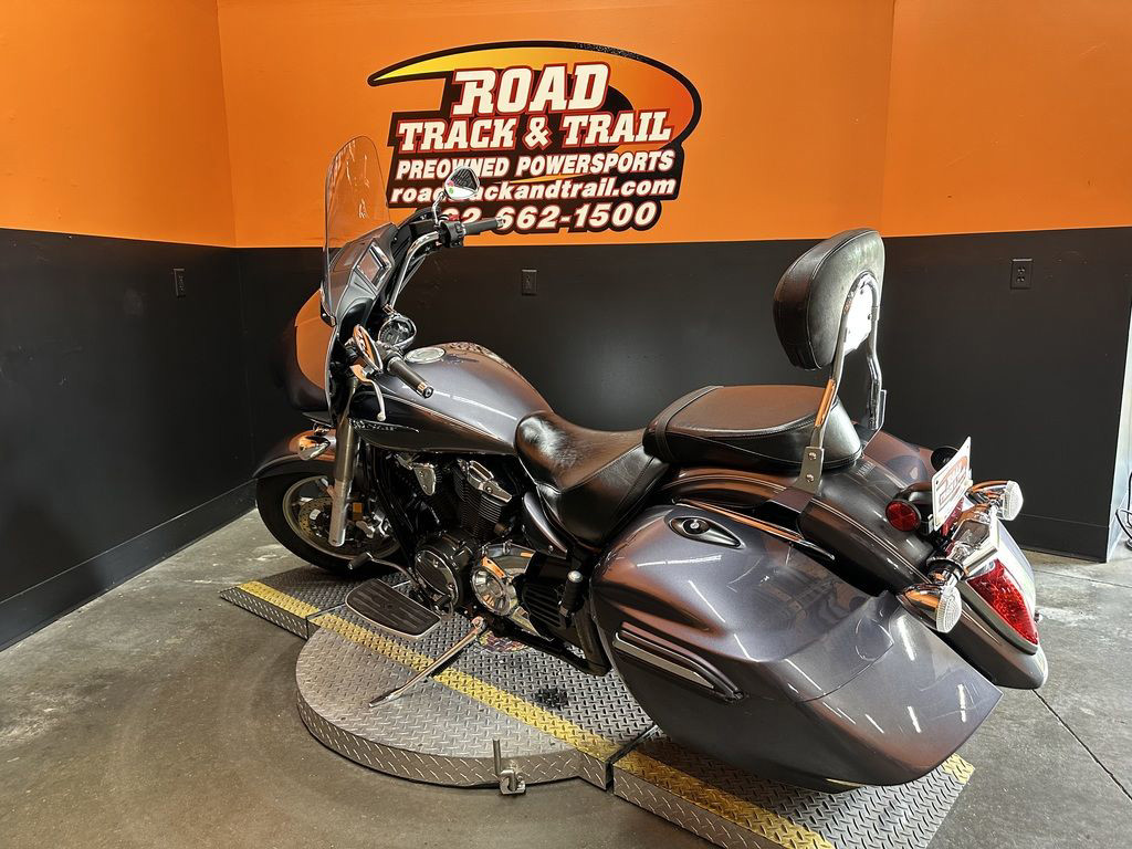 V-Star 1300 Deluxe