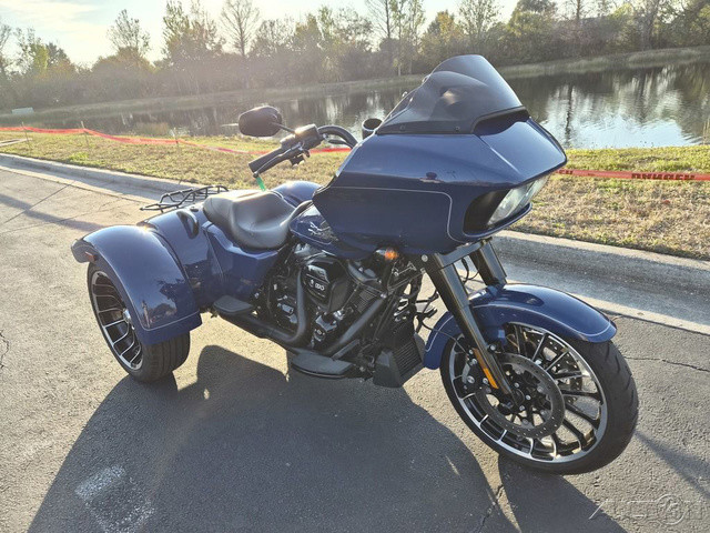 Road Glide® 3