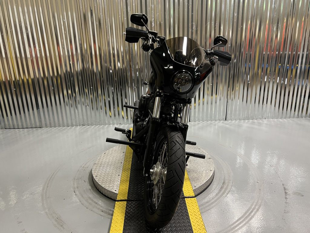 Softail® Street Bob®