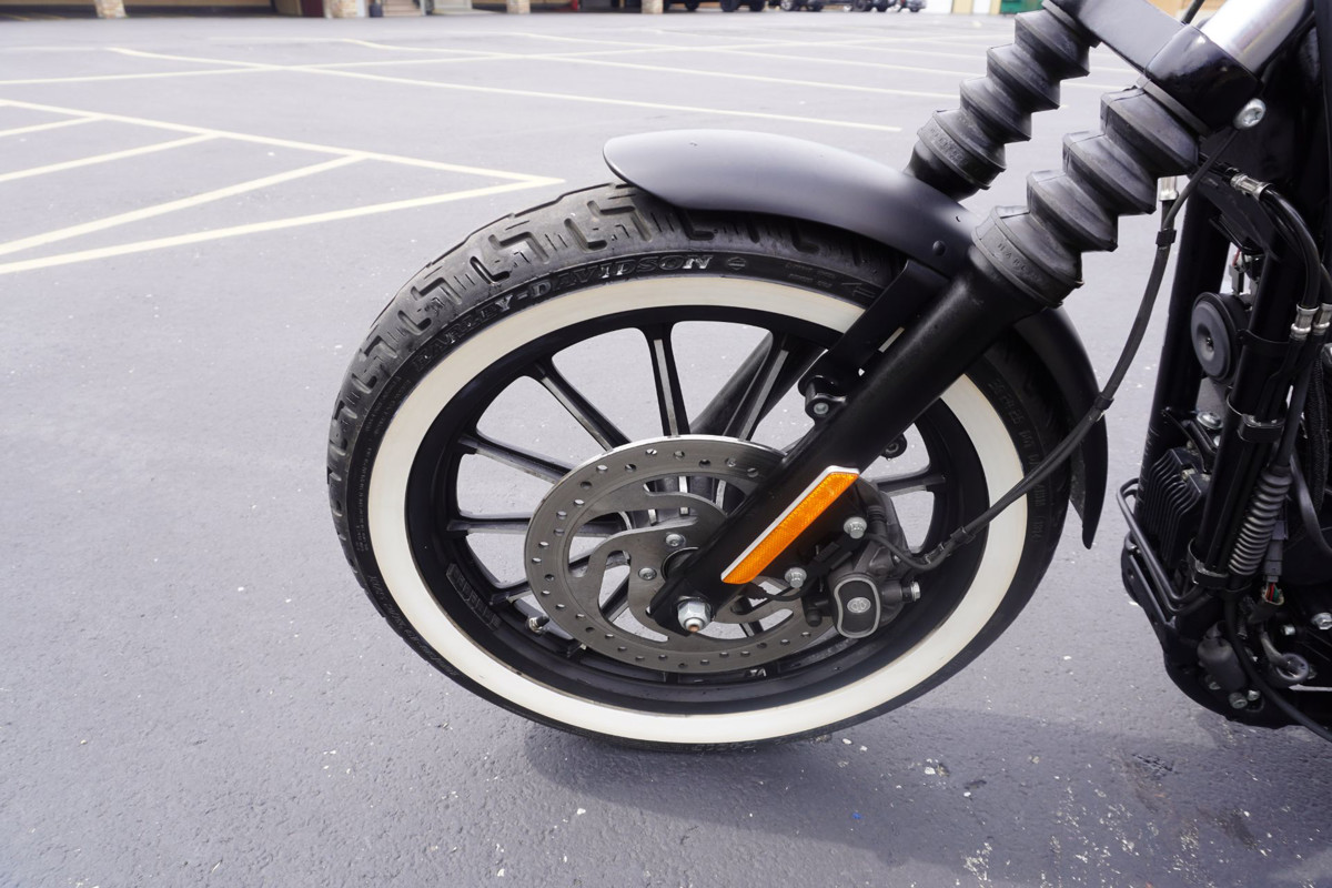 Sportster® Iron 883®