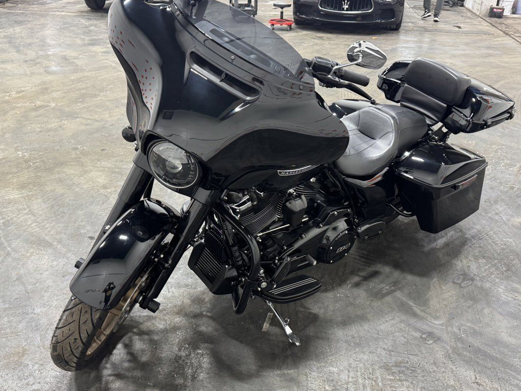 Street Glide® Special