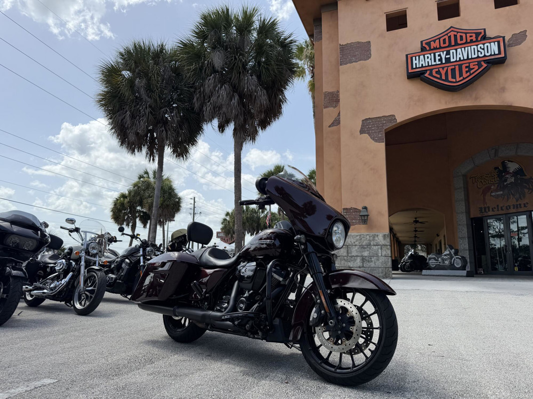 Street Glide® Special