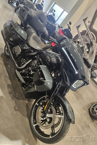 Street Glide® Ultra