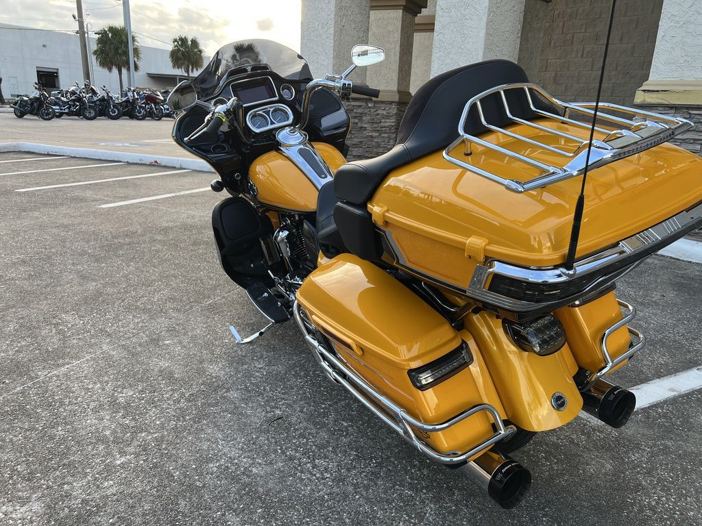 CVO® Road Glide® Limited