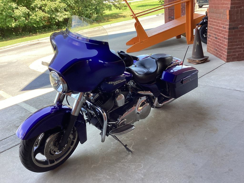 Street Glide®