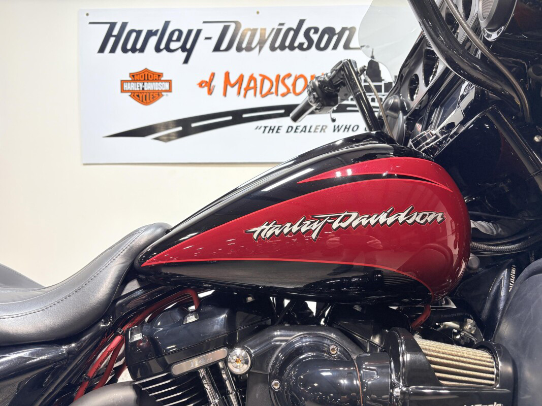 CVO® Street Glide®