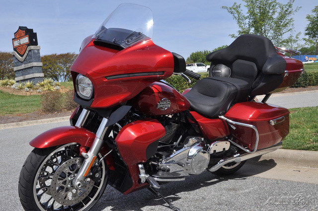 Street Glide® Limited