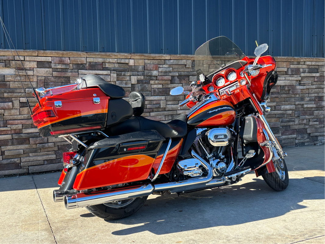 CVO® Ultra Classic® Electra Glide®