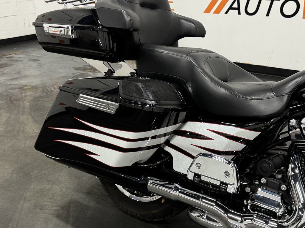 Street Glide® Special