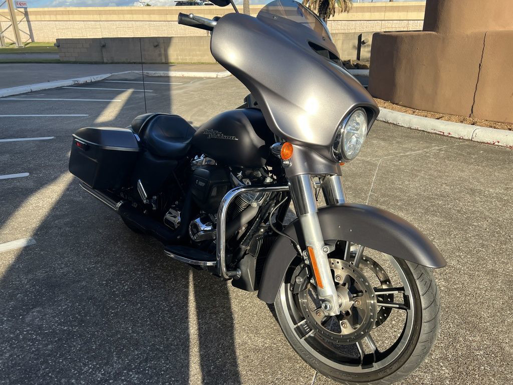 Street Glide® Special