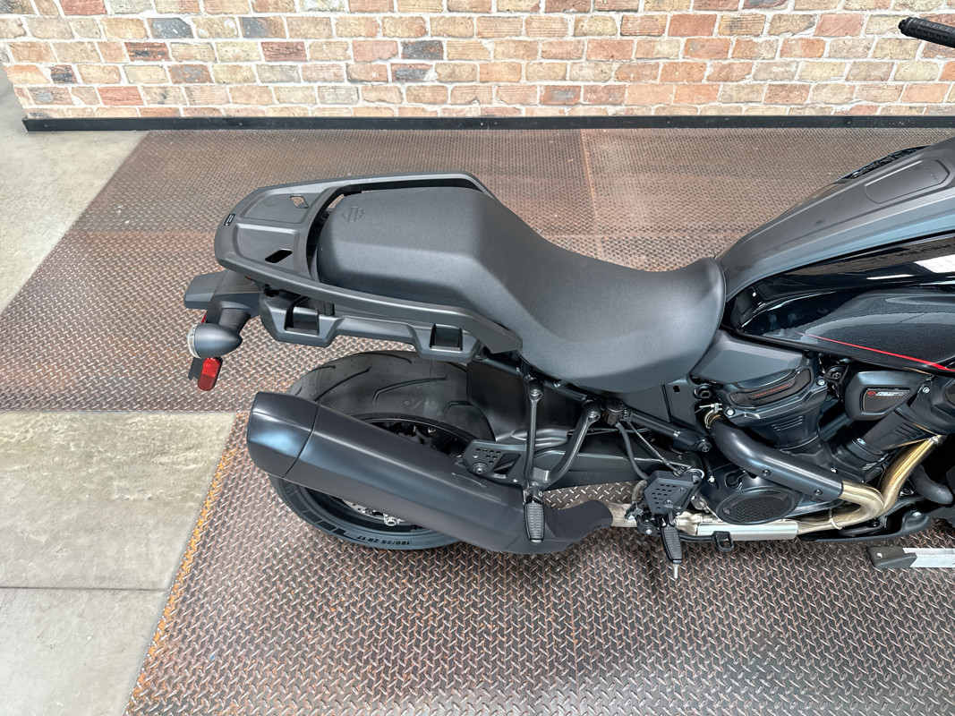 Pan America® 1250 ST