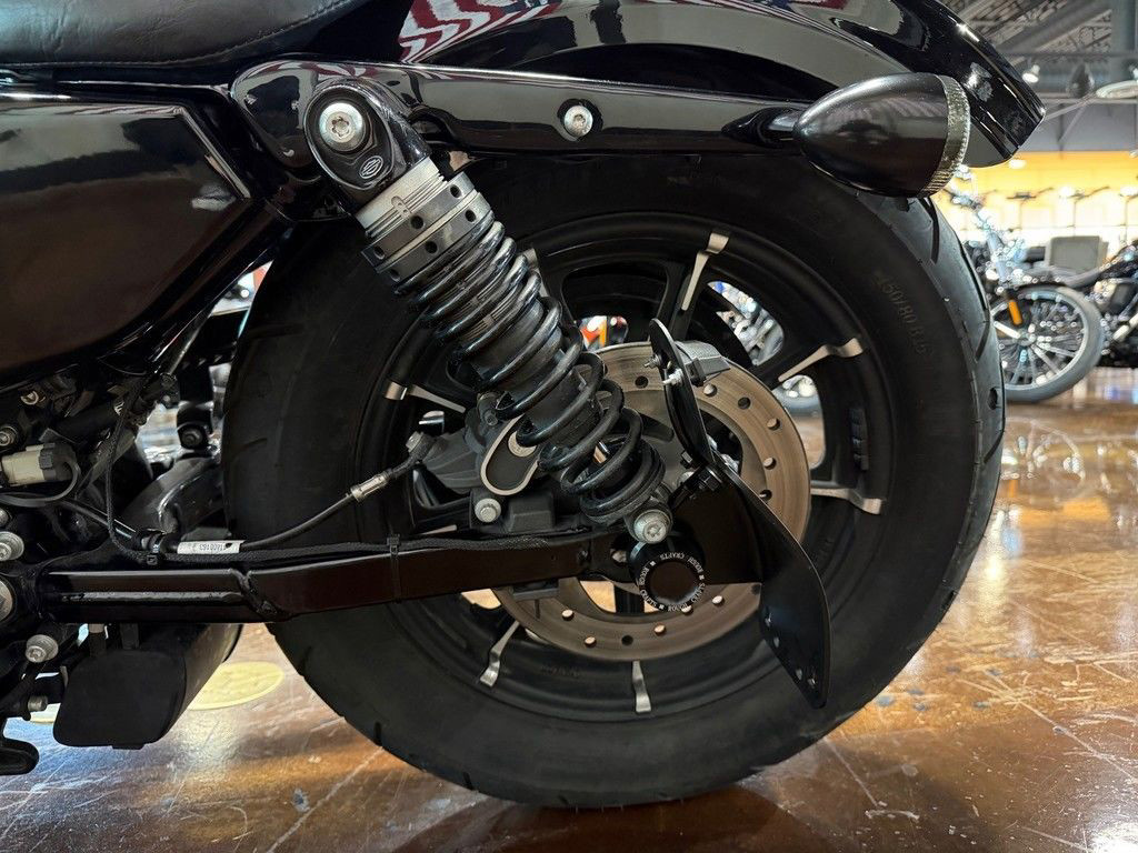 Iron 883®