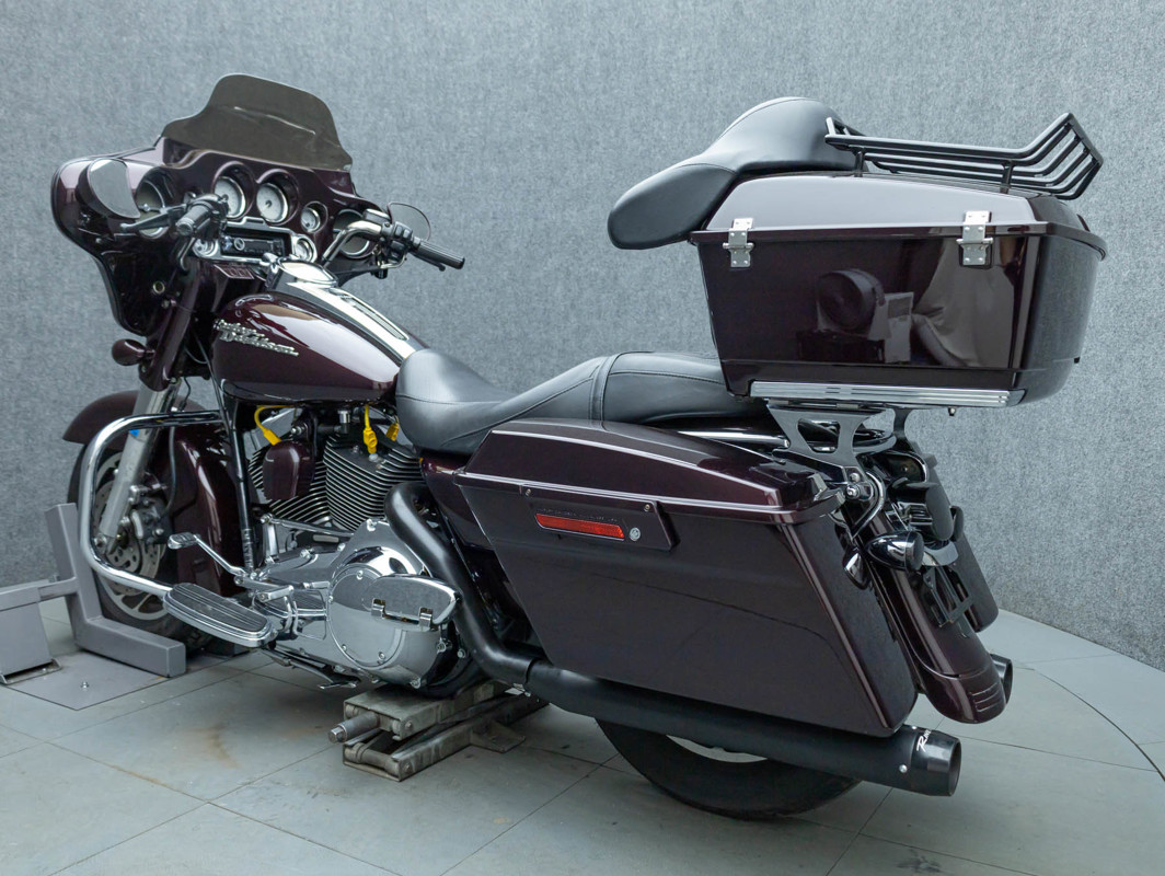 Street Glide®