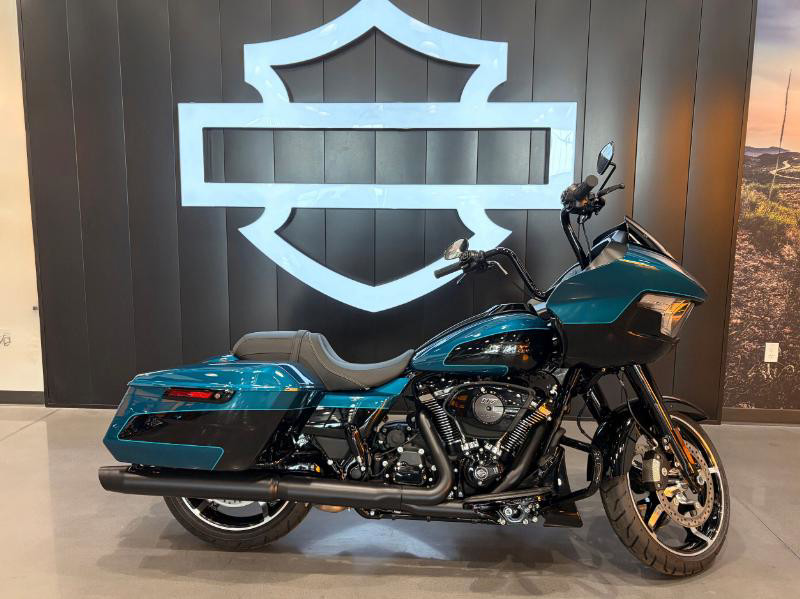 Road Glide®