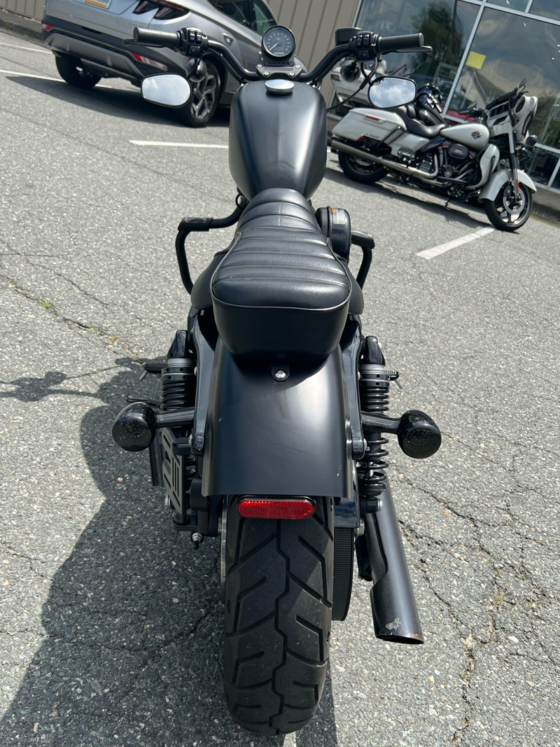 Iron 883®