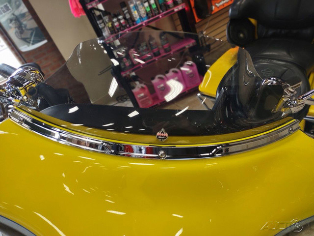 CVO® Ultra Classic® Electra Glide®
