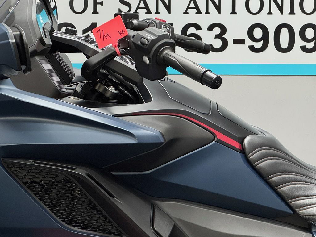 Gold Wing Tour Automatic DCT