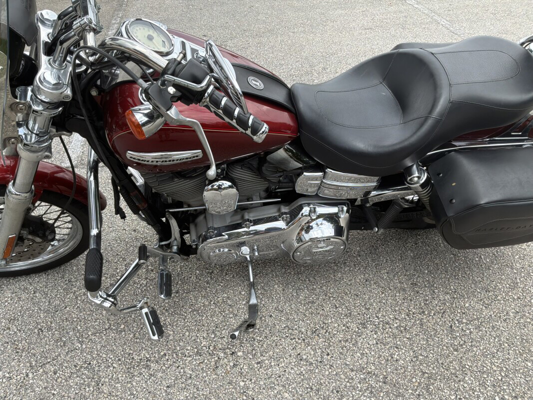 Dyna® Super Glide® Custom