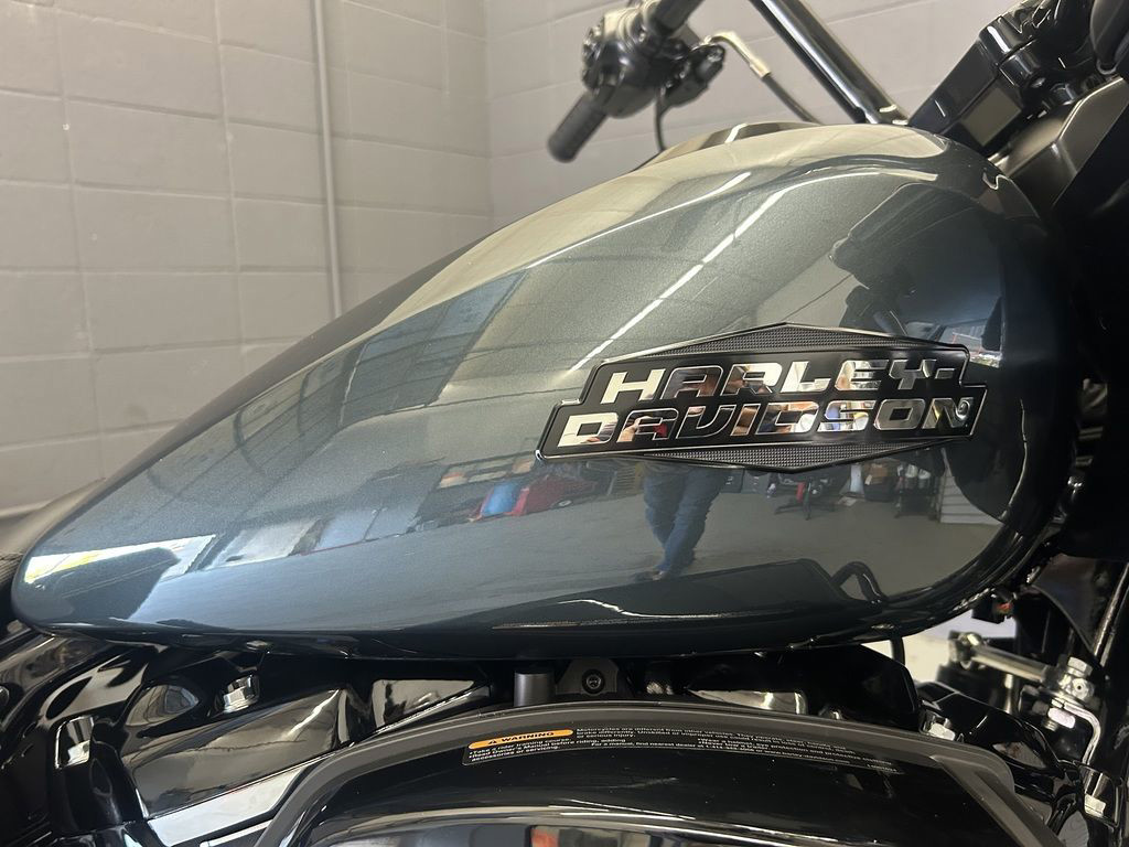 Road Glide®
