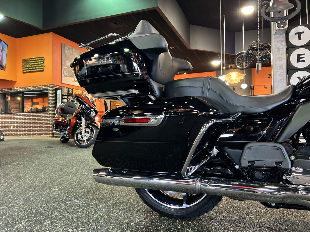 Street Glide® Ultra