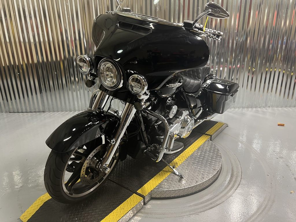 Street Glide® Special